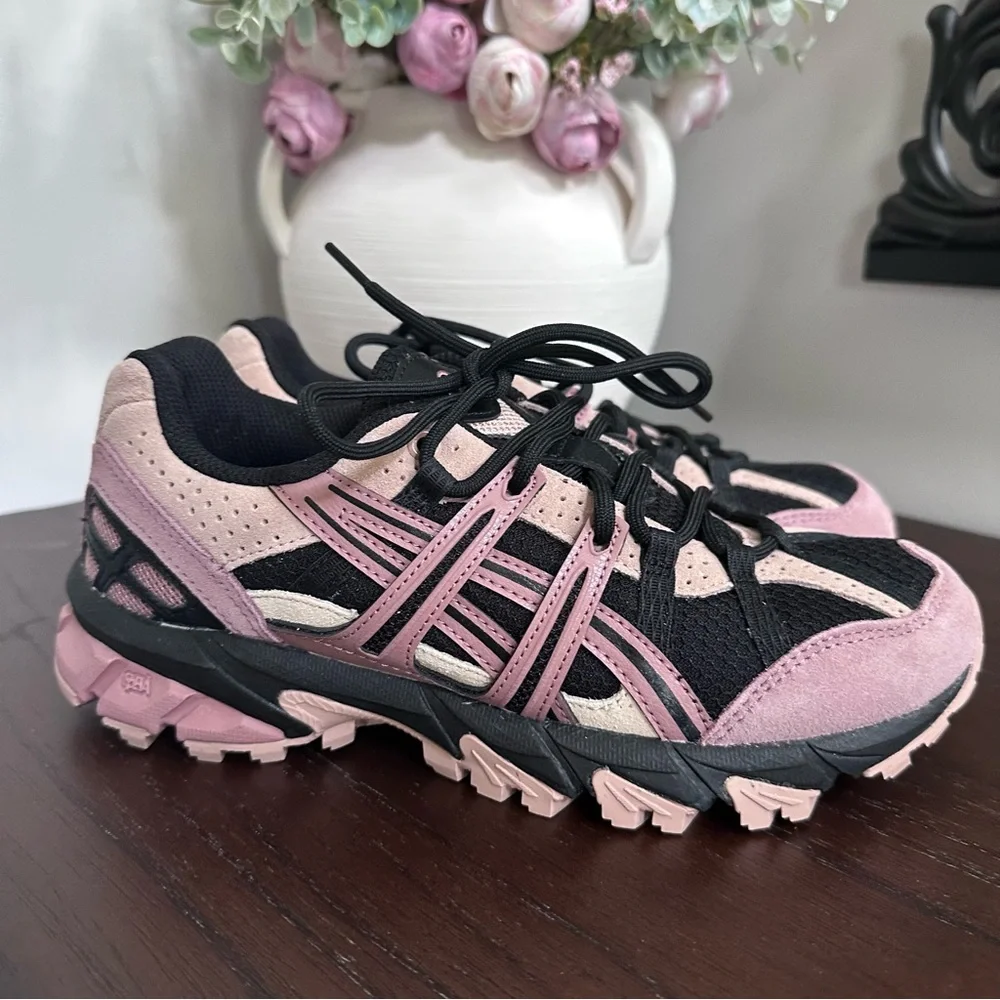 New no box asics Womans Gel Sonoma‎ 15-50 'Black Umeboshi rare - Picture 2 of 14